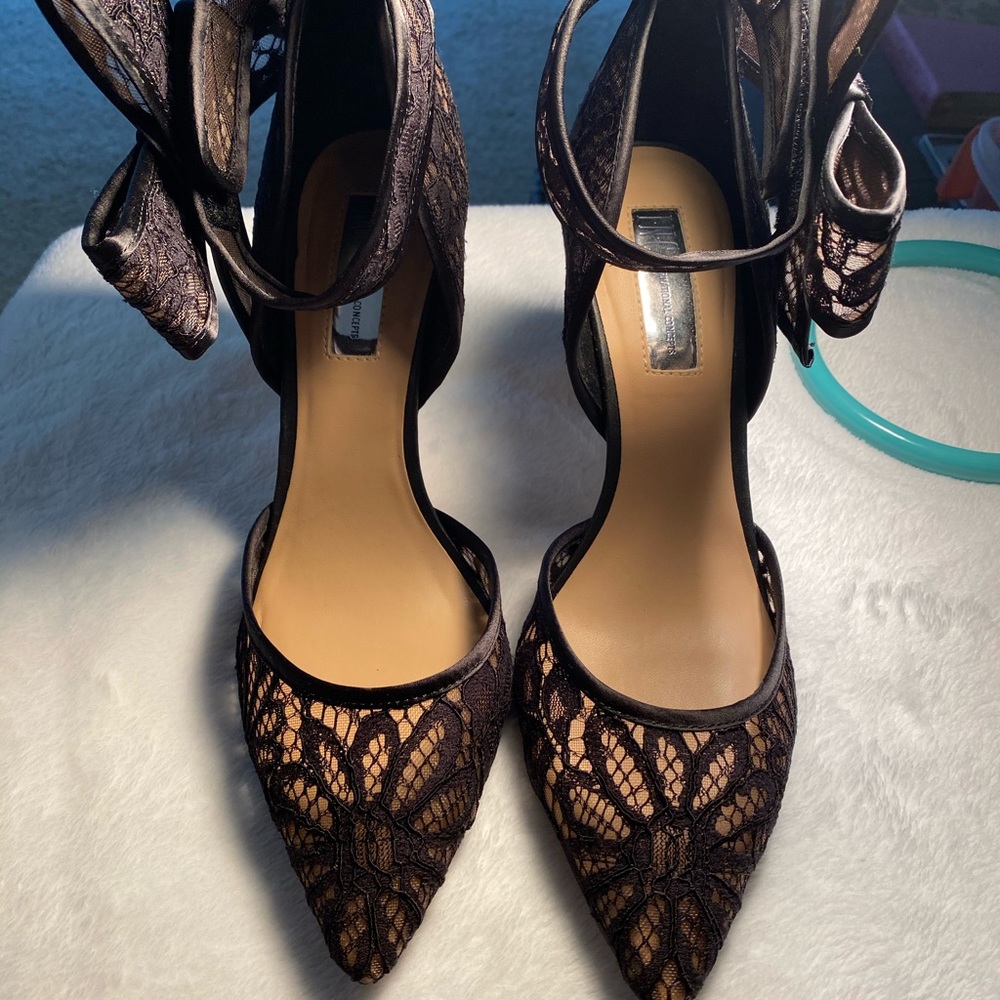 INC high heeled